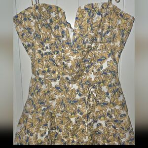 Lena STUNNING Blue and Yellow Floral Romper NWT Medium ❤️